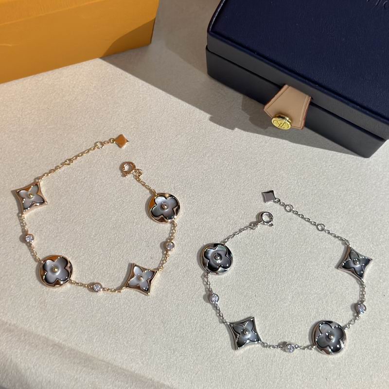 LV Bracelet 03lyr459